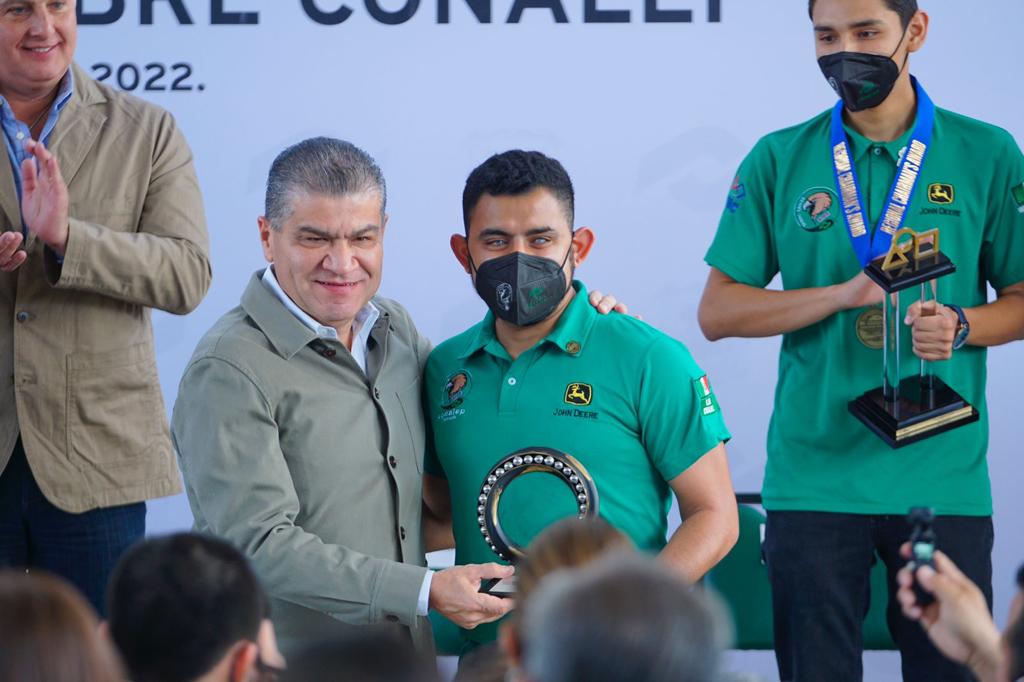 Los ganadores del FIRST Laguna Regional: Conalep 3 supervisa 7